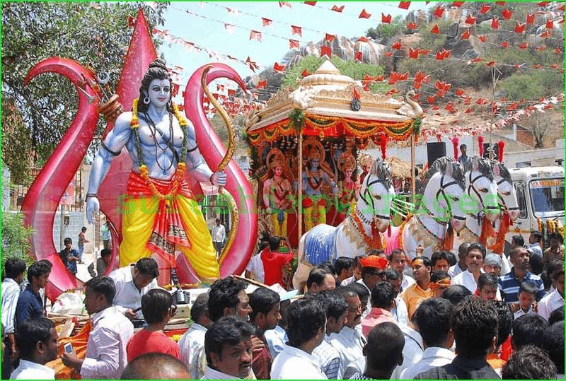 Devotees gathered for Ram Navami worship reflecting spiritual faith and collective devotion across India